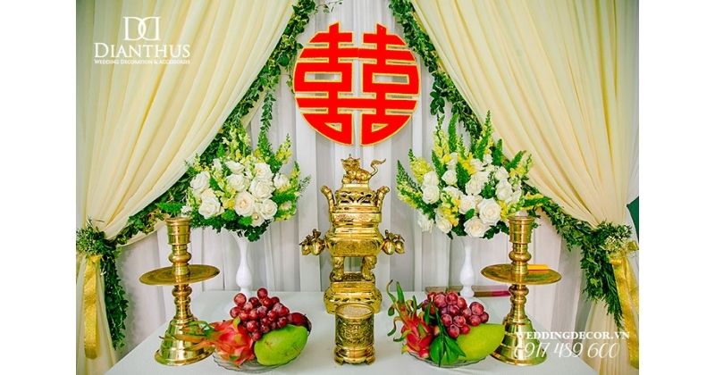 Cách trang trí bàn thờ gia tiên đơn giản cho ngày thường và dịp lễ Tết