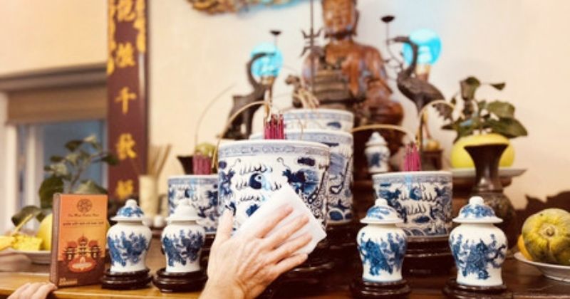 Những điều đại kỵ cần tránh khi sắp xếp bàn thờ gia tiên