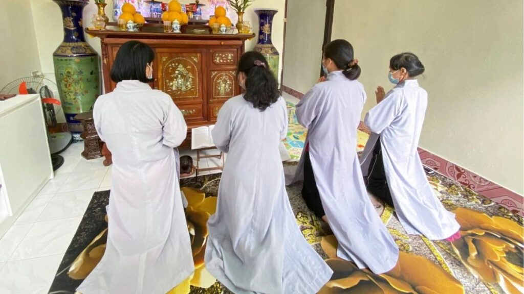 yếu tố của không gian tụng kinh tại nhà